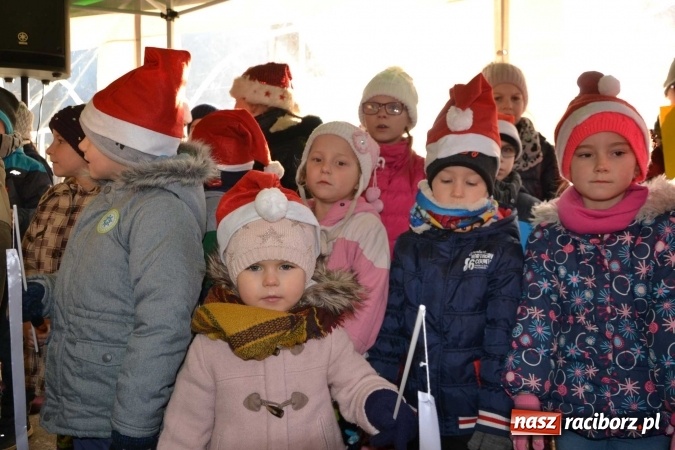 Zdjęcie w galerii na portalu naszraciborz.pl: Mróz im niestraszny, czyli Weihnachtsmarkt w Bolesławiu  wiadomości z regionu