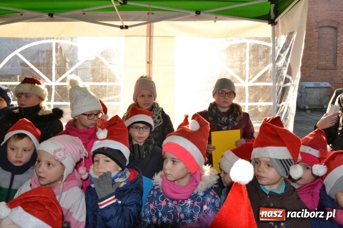 Zdjęcie w galerii na portalu naszraciborz.pl: Mróz im niestraszny, czyli Weihnachtsmarkt w Bolesławiu  wiadomości z regionu