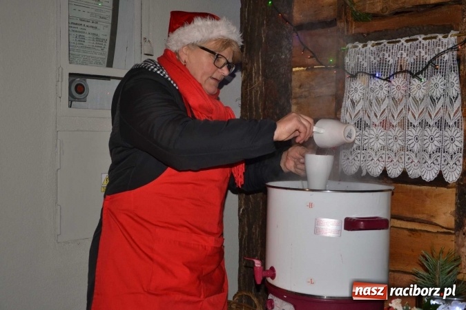 Zdjęcie w galerii na portalu naszraciborz.pl: Mróz im niestraszny, czyli Weihnachtsmarkt w Bolesławiu  wiadomości z regionu