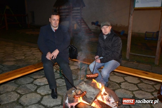 Zdjęcie w galerii na portalu naszraciborz.pl: Mróz im niestraszny, czyli Weihnachtsmarkt w Bolesławiu  wiadomości z regionu