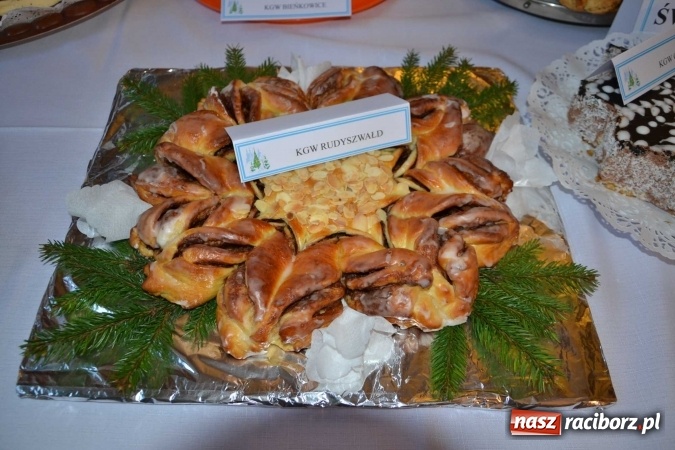 Zdjęcie w galerii na portalu naszraciborz.pl: W Tworkowie na świąteczną nutę  wiadomości z regionu