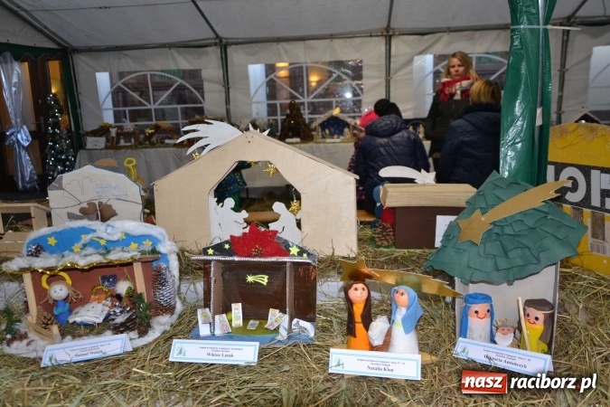 Zdjęcie w galerii na portalu naszraciborz.pl: W Tworkowie na świąteczną nutę  wiadomości z regionu
