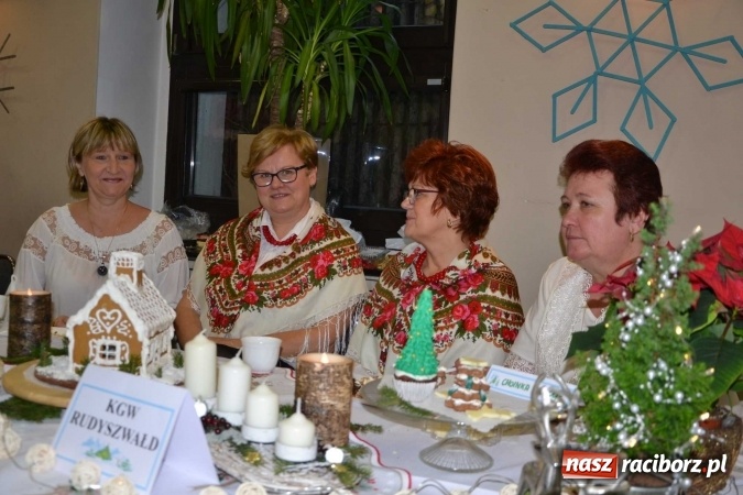 Zdjęcie w galerii na portalu naszraciborz.pl: W Tworkowie na świąteczną nutę  wiadomości z regionu