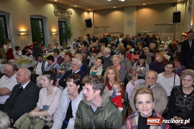 Zdjęcie w galerii na portalu naszraciborz.pl: W Tworkowie na świąteczną nutę  wiadomości z regionu