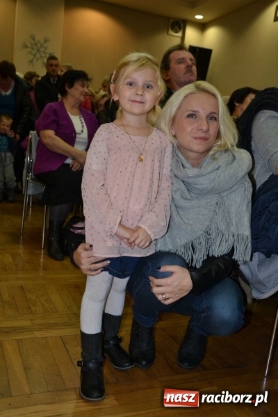 Zdjęcie w galerii na portalu naszraciborz.pl: W Tworkowie na świąteczną nutę  wiadomości z regionu