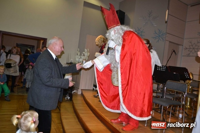 Zdjęcie w galerii na portalu naszraciborz.pl: W Tworkowie na świąteczną nutę  wiadomości z regionu