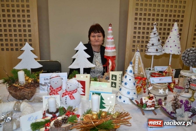 Zdjęcie w galerii na portalu naszraciborz.pl: W Tworkowie na świąteczną nutę  wiadomości z regionu
