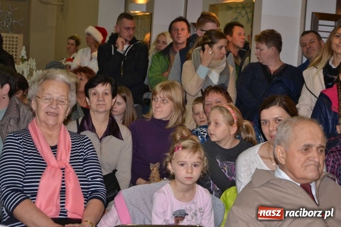 Zdjęcie w galerii na portalu naszraciborz.pl: W Tworkowie na świąteczną nutę  wiadomości z regionu