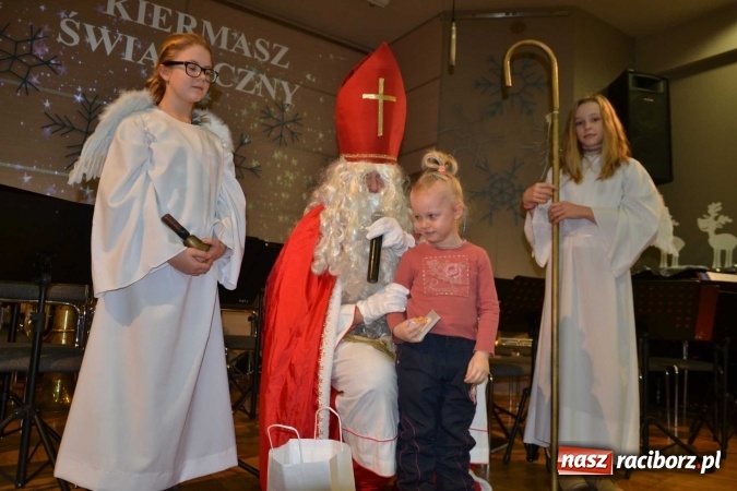 Zdjęcie w galerii na portalu naszraciborz.pl: W Tworkowie na świąteczną nutę  wiadomości z regionu