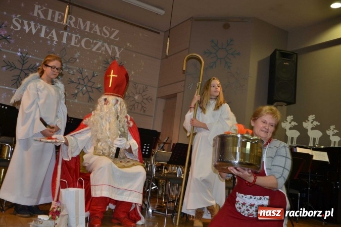 Zdjęcie w galerii na portalu naszraciborz.pl: W Tworkowie na świąteczną nutę  wiadomości z regionu