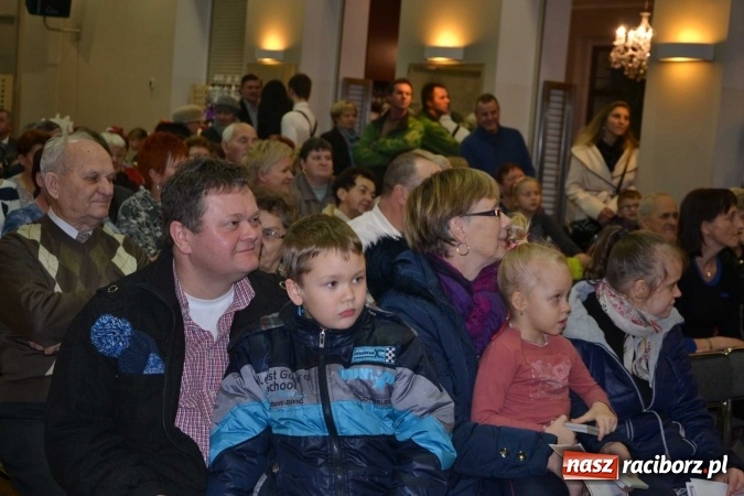 Zdjęcie w galerii na portalu naszraciborz.pl: W Tworkowie na świąteczną nutę  wiadomości z regionu