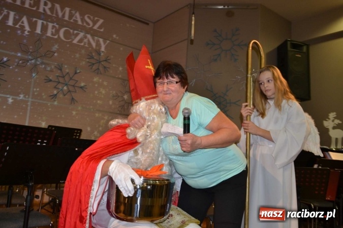 Zdjęcie w galerii na portalu naszraciborz.pl: W Tworkowie na świąteczną nutę  wiadomości z regionu