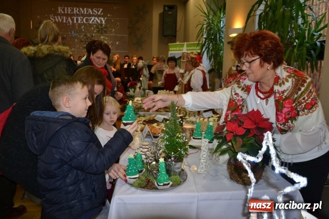 Zdjęcie w galerii na portalu naszraciborz.pl: W Tworkowie na świąteczną nutę  wiadomości z regionu