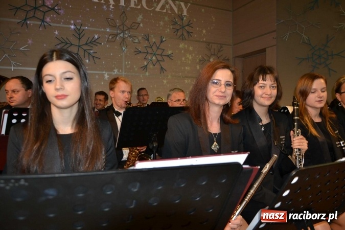 Zdjęcie w galerii na portalu naszraciborz.pl: W Tworkowie na świąteczną nutę  wiadomości z regionu