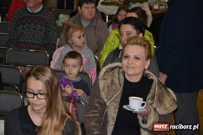 Zdjęcie w galerii na portalu naszraciborz.pl: W Tworkowie na świąteczną nutę  wiadomości z regionu