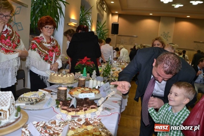 Zdjęcie w galerii na portalu naszraciborz.pl: W Tworkowie na świąteczną nutę  wiadomości z regionu