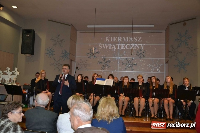 Zdjęcie w galerii na portalu naszraciborz.pl: W Tworkowie na świąteczną nutę  wiadomości z regionu