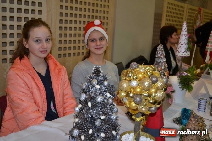 Zdjęcie w galerii na portalu naszraciborz.pl: W Tworkowie na świąteczną nutę  wiadomości z regionu