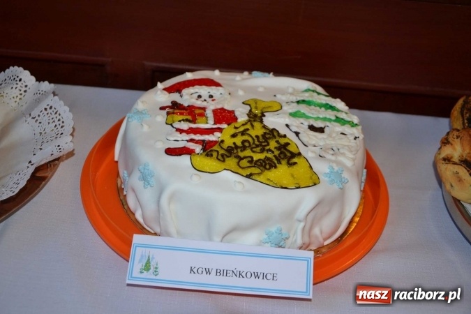 Zdjęcie w galerii na portalu naszraciborz.pl: W Tworkowie na świąteczną nutę  wiadomości z regionu