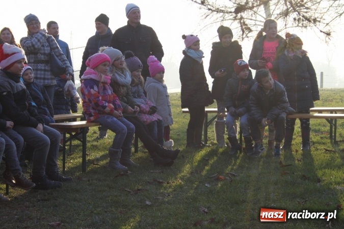 Zdjęcie w galerii na portalu naszraciborz.pl: Mikołaj w farskich ogrodach w Wojnowicach wiadomości z regionu
