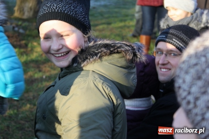 Zdjęcie w galerii na portalu naszraciborz.pl: Mikołaj w farskich ogrodach w Wojnowicach wiadomości z regionu