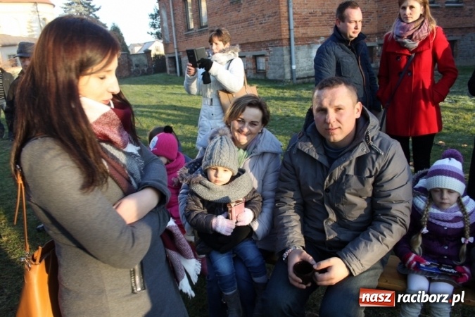 Zdjęcie w galerii na portalu naszraciborz.pl: Mikołaj w farskich ogrodach w Wojnowicach wiadomości z regionu