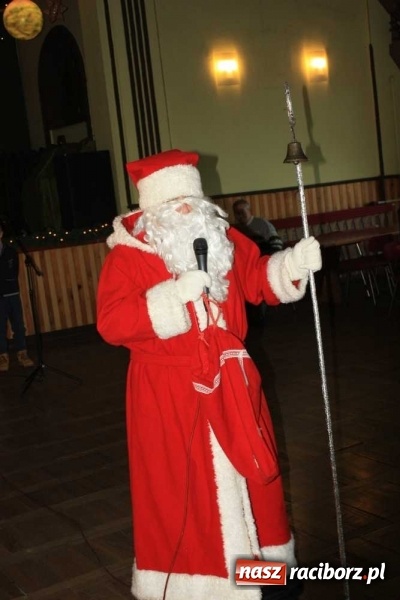 Zdjęcie w galerii na portalu naszraciborz.pl: Święty Mikołaj odwiedził dzieci w Borucinie!  wiadomości z regionu