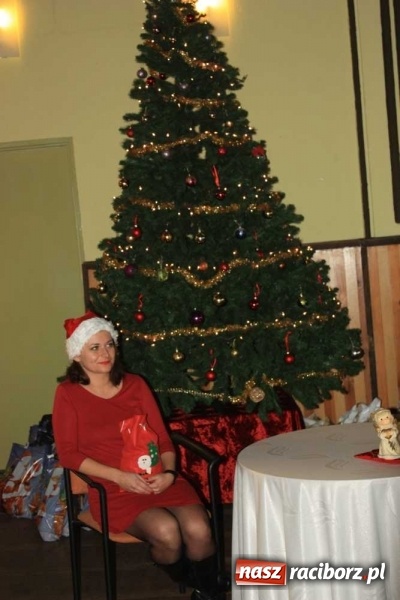 Zdjęcie w galerii na portalu naszraciborz.pl: Święty Mikołaj odwiedził dzieci w Borucinie!  wiadomości z regionu