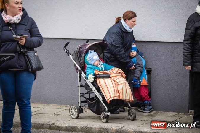 Zdjęcie w galerii na portalu naszraciborz.pl: Procesja konna ku czci św. Mikołaja w Krzanowicach wiadomości z regionu