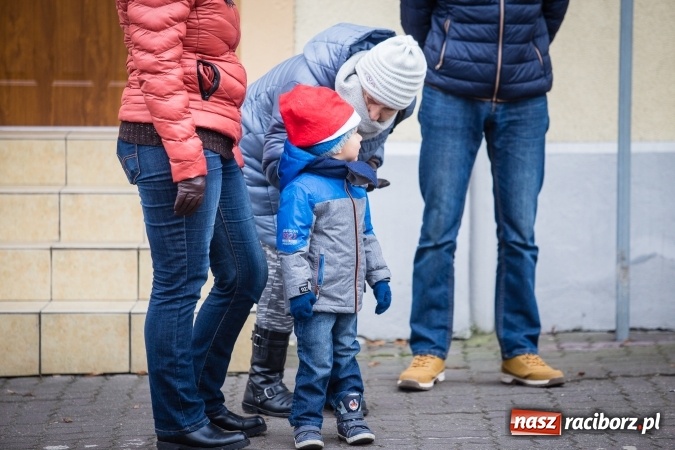 Zdjęcie w galerii na portalu naszraciborz.pl: Procesja konna ku czci św. Mikołaja w Krzanowicach wiadomości z regionu
