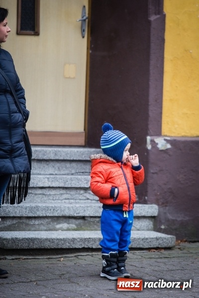 Zdjęcie w galerii na portalu naszraciborz.pl: Procesja konna ku czci św. Mikołaja w Krzanowicach wiadomości z regionu
