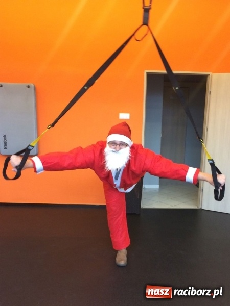 Zdjęcie w galerii na portalu naszraciborz.pl: Mikołajki Akademii Fitness z akcentem charytatywnym wiadomości z regionu