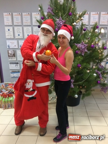 Zdjęcie w galerii na portalu naszraciborz.pl: Mikołajki Akademii Fitness z akcentem charytatywnym wiadomości z regionu