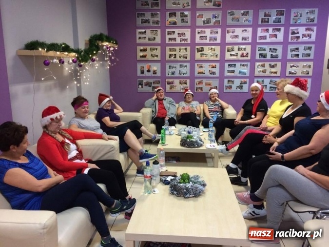Zdjęcie w galerii na portalu naszraciborz.pl: Mikołajki Akademii Fitness z akcentem charytatywnym wiadomości z regionu