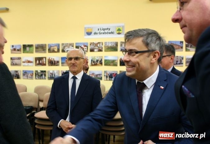 Zdjęcie w galerii na portalu naszraciborz.pl: Wojewoda śląski wizytował zbiornik Racib&oacute;rz Dolny. Powinien być gotowy w 2019 roku wiadomości z regionu