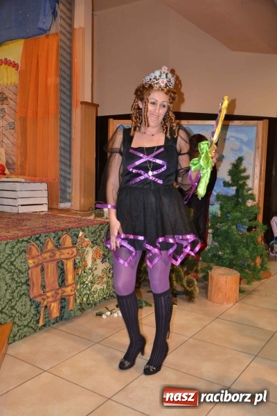 Zdjęcie w galerii na portalu naszraciborz.pl: Bajkowe Mikołajki w Roszkowie  wiadomości z regionu