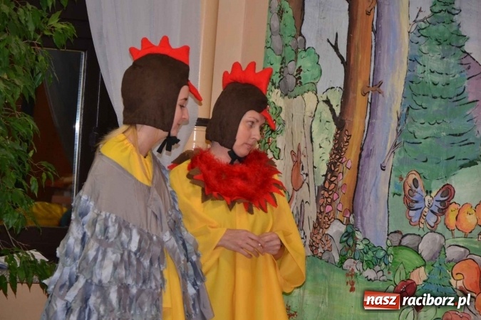 Zdjęcie w galerii na portalu naszraciborz.pl: Bajkowe Mikołajki w Roszkowie  wiadomości z regionu