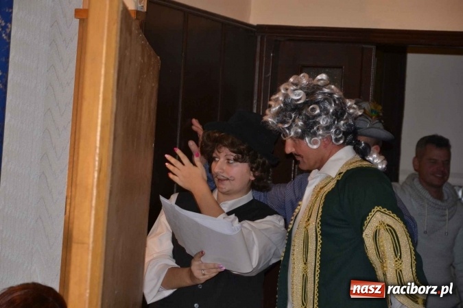 Zdjęcie w galerii na portalu naszraciborz.pl: Bajkowe Mikołajki w Roszkowie  wiadomości z regionu