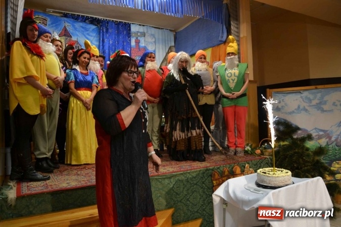 Zdjęcie w galerii na portalu naszraciborz.pl: Bajkowe Mikołajki w Roszkowie  wiadomości z regionu