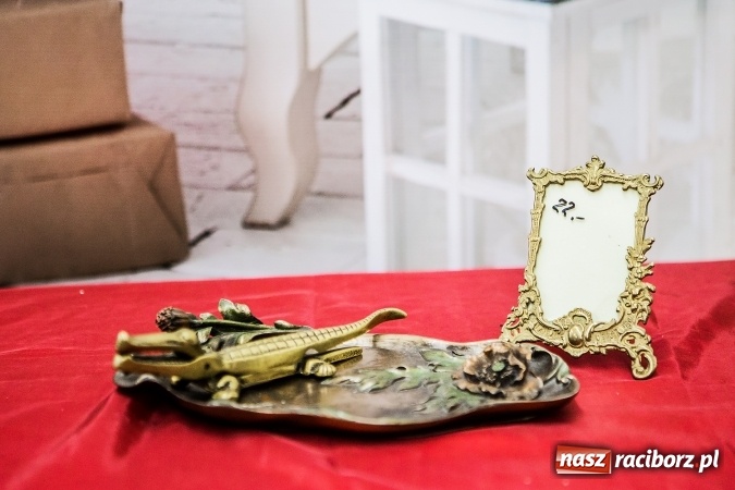 Zdjęcie w galerii na portalu naszraciborz.pl: Nowy świąteczno-karnawałowy towar w Rabanie już od poniedziałku  wiadomości z regionu