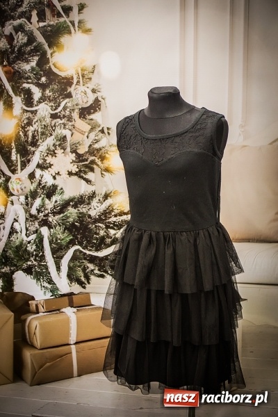 Zdjęcie w galerii na portalu naszraciborz.pl: Nowy świąteczno-karnawałowy towar w Rabanie już od poniedziałku  wiadomości z regionu