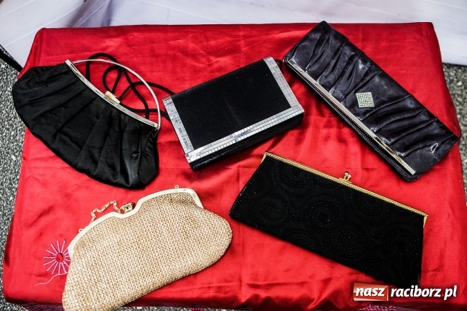 Zdjęcie w galerii na portalu naszraciborz.pl: Nowy świąteczno-karnawałowy towar w Rabanie już od poniedziałku  wiadomości z regionu