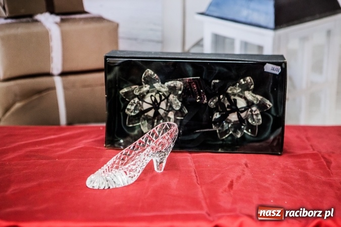 Zdjęcie w galerii na portalu naszraciborz.pl: Nowy świąteczno-karnawałowy towar w Rabanie już od poniedziałku  wiadomości z regionu