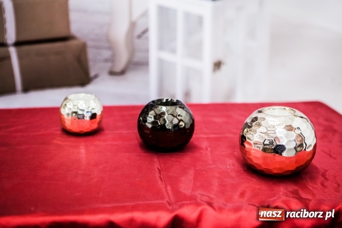 Zdjęcie w galerii na portalu naszraciborz.pl: Nowy świąteczno-karnawałowy towar w Rabanie już od poniedziałku  wiadomości z regionu