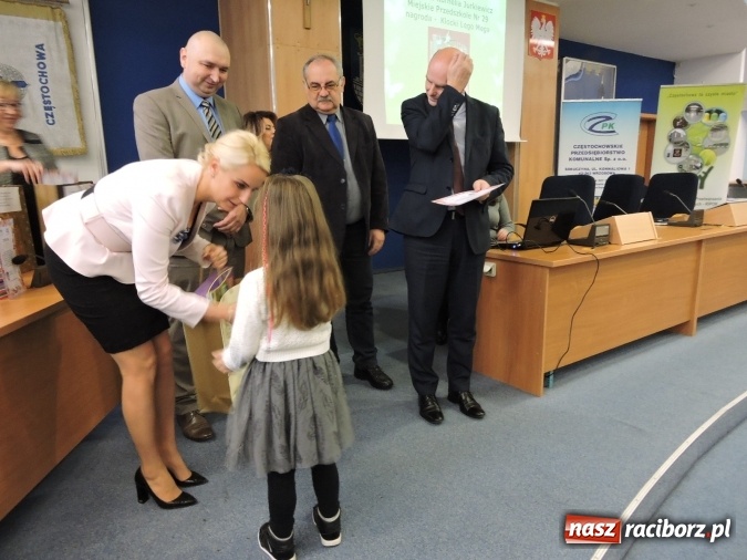 Zdjęcie w galerii na portalu naszraciborz.pl: Częstochowskie Przedsiębiorstwo Komunalne wręczyło nagrody laureatom ekokonkursu wiadomości z regionu