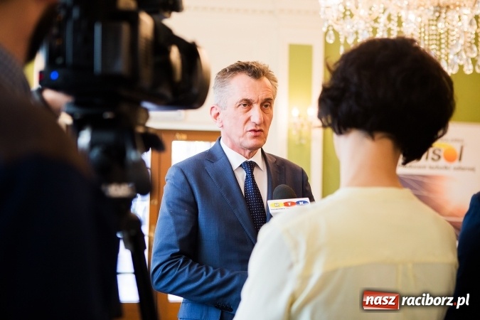 Zdjęcie w galerii na portalu naszraciborz.pl: Rafako i Ensol chcą budować magazyn ciepła dla Raciborza wiadomości z regionu