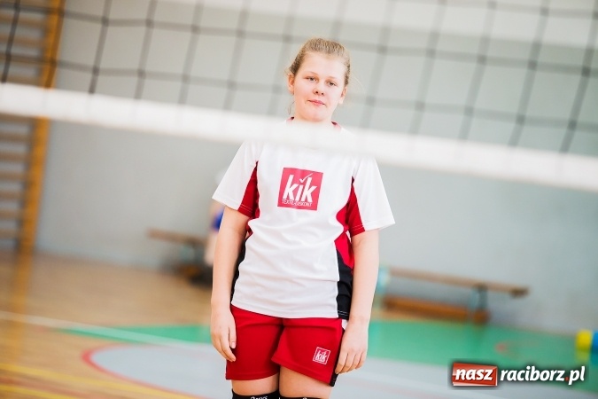 Zdjęcie w galerii na portalu naszraciborz.pl:  II Turniej Dwójek Siatkarskich Dziewcząt wiadomości z regionu