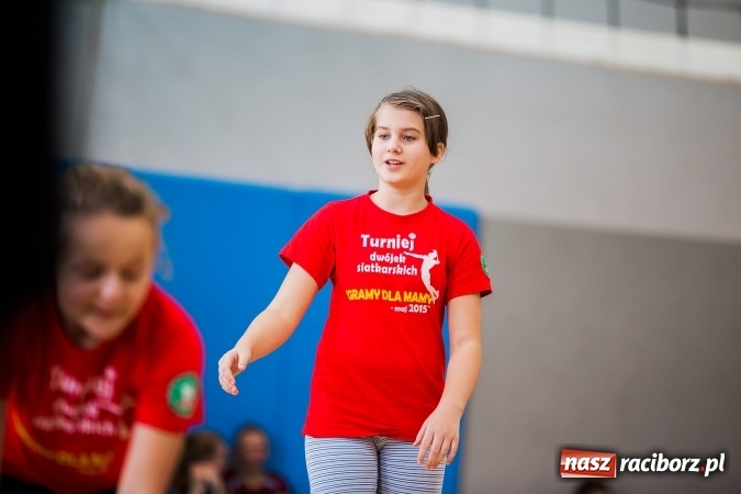 Zdjęcie w galerii na portalu naszraciborz.pl:  II Turniej Dwójek Siatkarskich Dziewcząt wiadomości z regionu