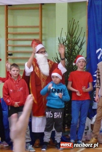 Zdjęcie w galerii na portalu naszraciborz.pl: Integracyjne mikołajki w Zespole Szkół Specjalnych w Raciborzu  wiadomości z regionu