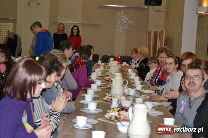 Zdjęcie w galerii na portalu naszraciborz.pl: Integracyjny św. Mikołaj w Tworkowie wiadomości z regionu